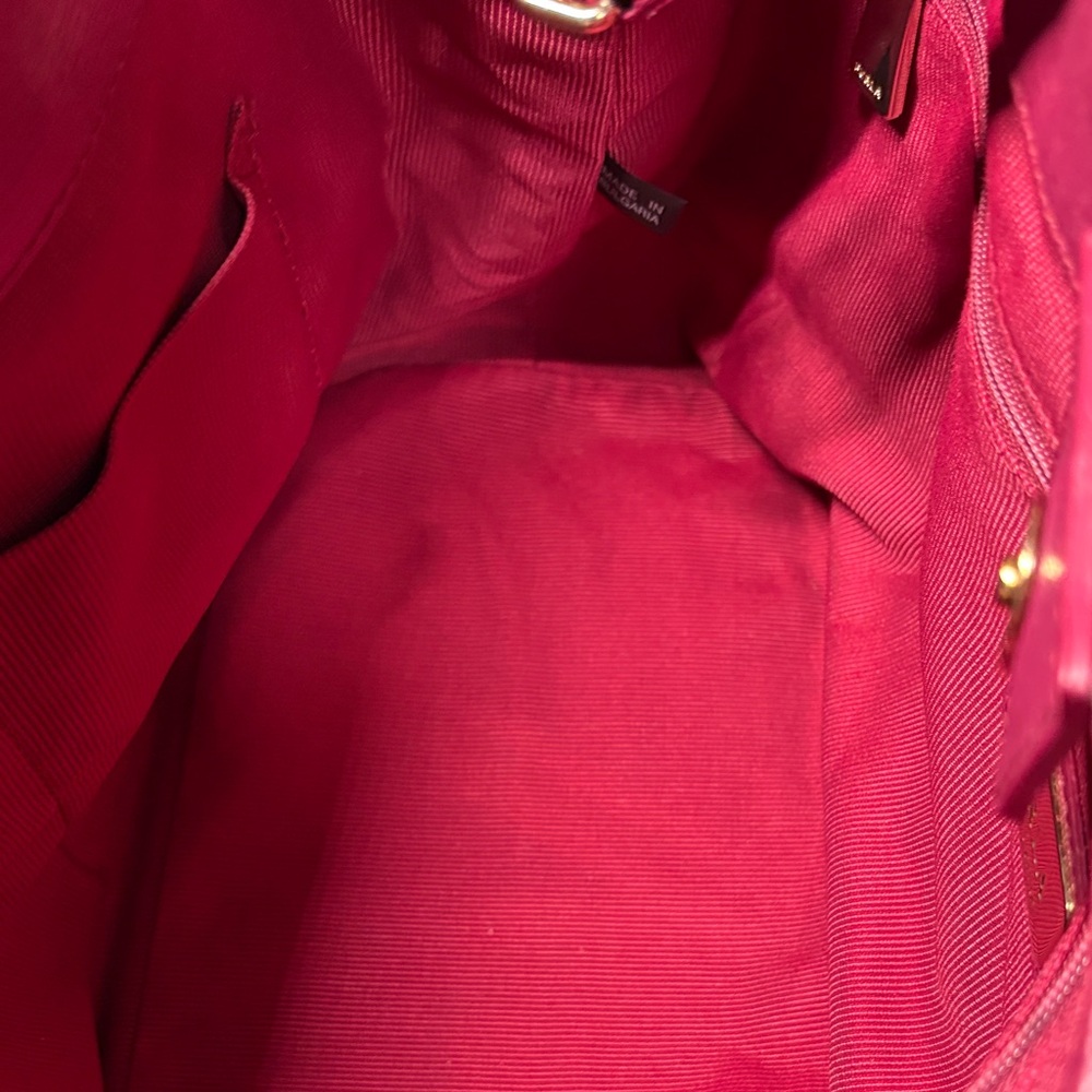 Furla Fuchsia Pink Saffiano Leather Gialla Satchel Handbag Crossbody EUC - Picture 11 of 14